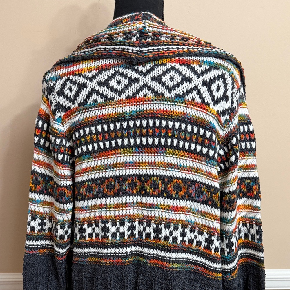 Multicolor Patterned Women's Cardigan - Picture 9 of 12